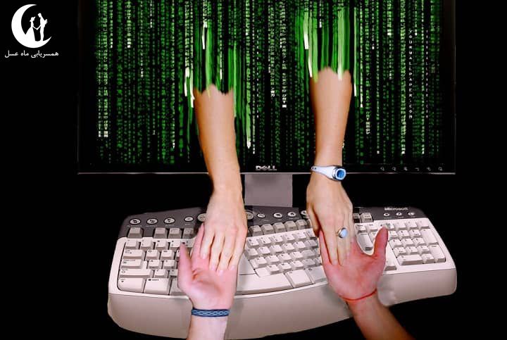۲۱ تکنیک برای حفظ یک رابطه عاطفی از راه دور